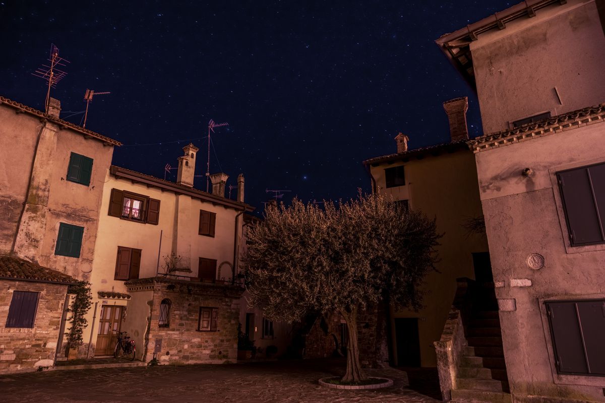 Grado — la città vecchia, di notte